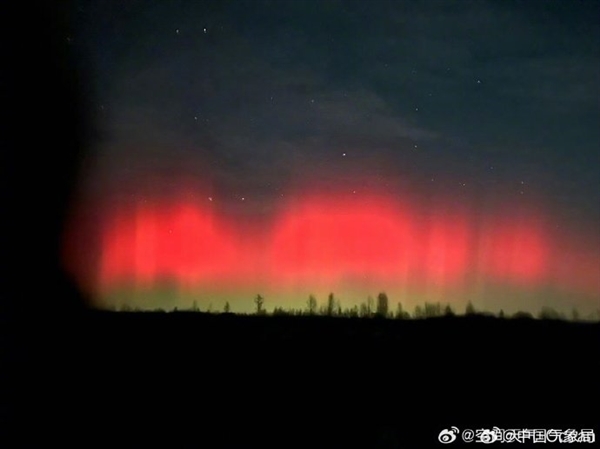 北方多地网友拍到极光！因大地磁暴活动：中国气象局已发布预警