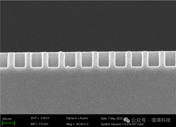 超越日本！我国第一台纳米压印光刻机交付：线宽小于10nm